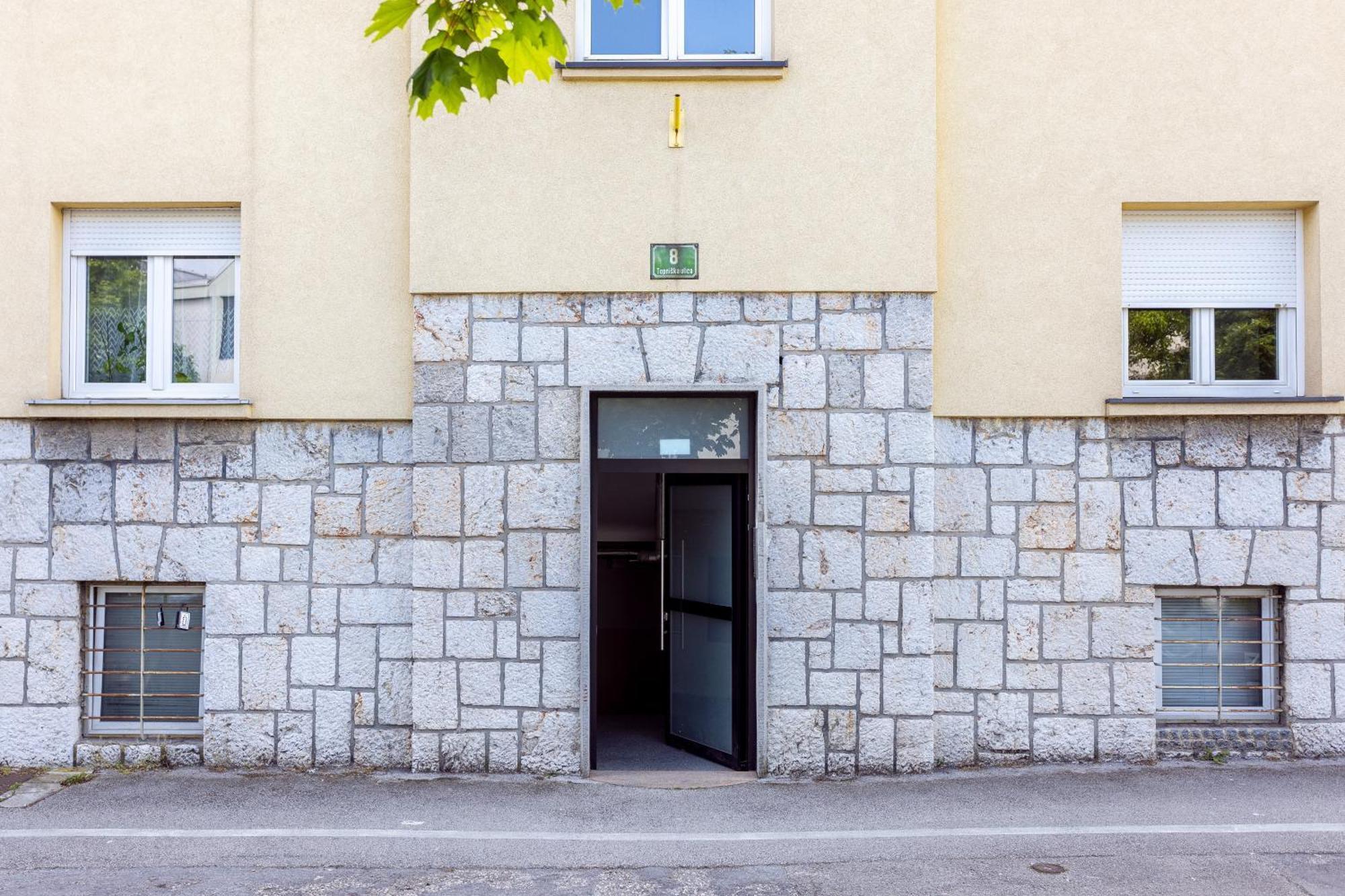 Large Two Bedroom Family App - Free Parking Ljubljana Exterior foto