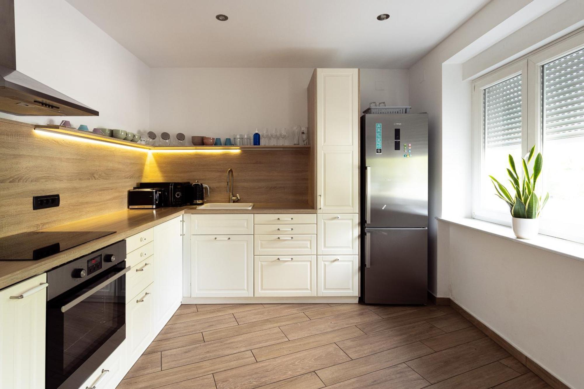 Large Two Bedroom Family App - Free Parking Ljubljana Exterior foto