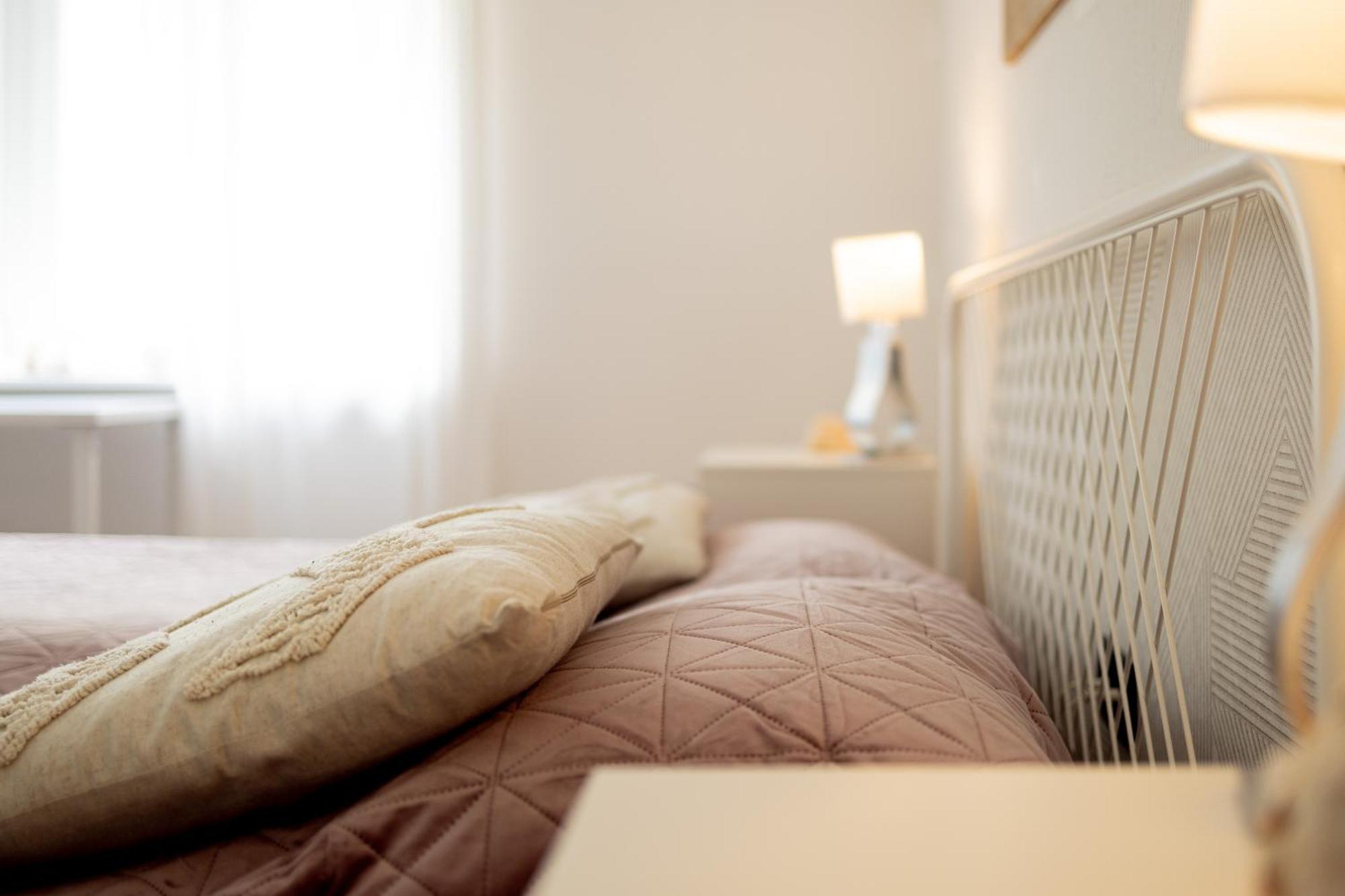 Large Two Bedroom Family App - Free Parking Ljubljana Exterior foto